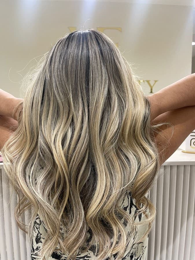 MF Hair Beauty Salon de Belleza
