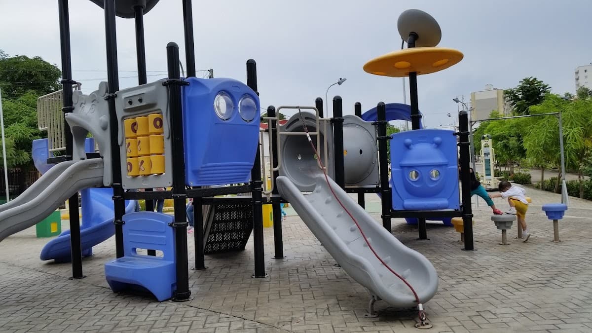 Parque de la Urb. la Plazuela — foto