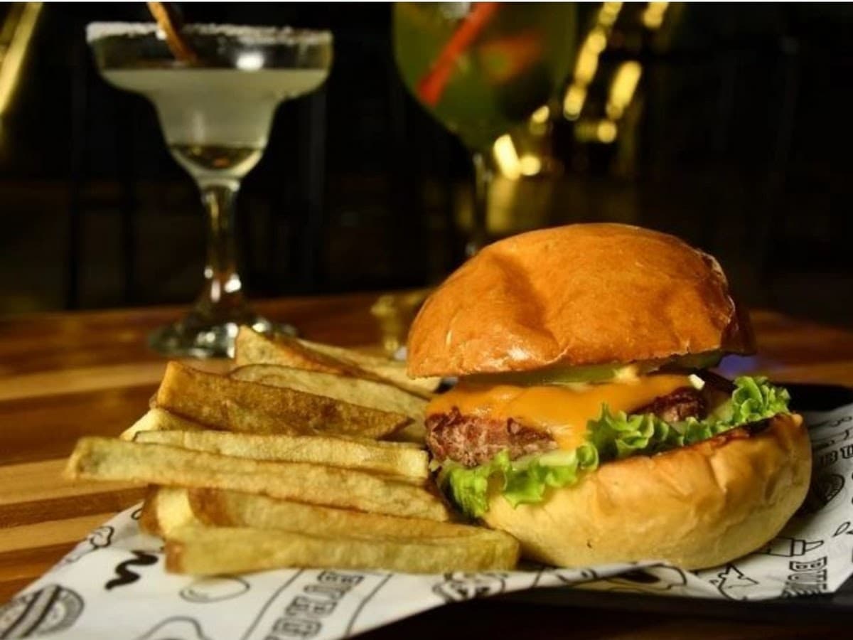La Cubierta Gastro Bar Ibague — foto