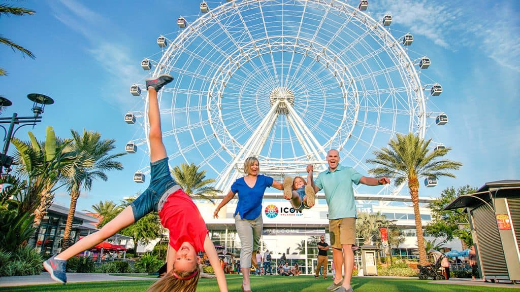 TradeShowTravelCo — foto
