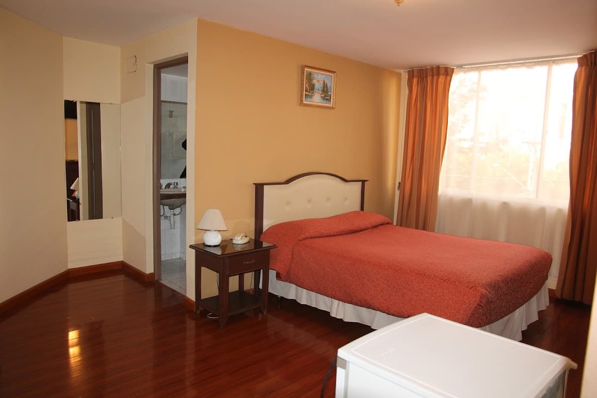 Hotel Luxor — foto