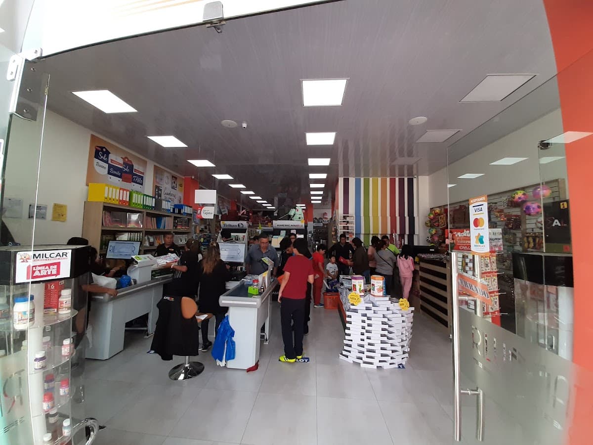 RILUMAR HiperLibrerías — foto