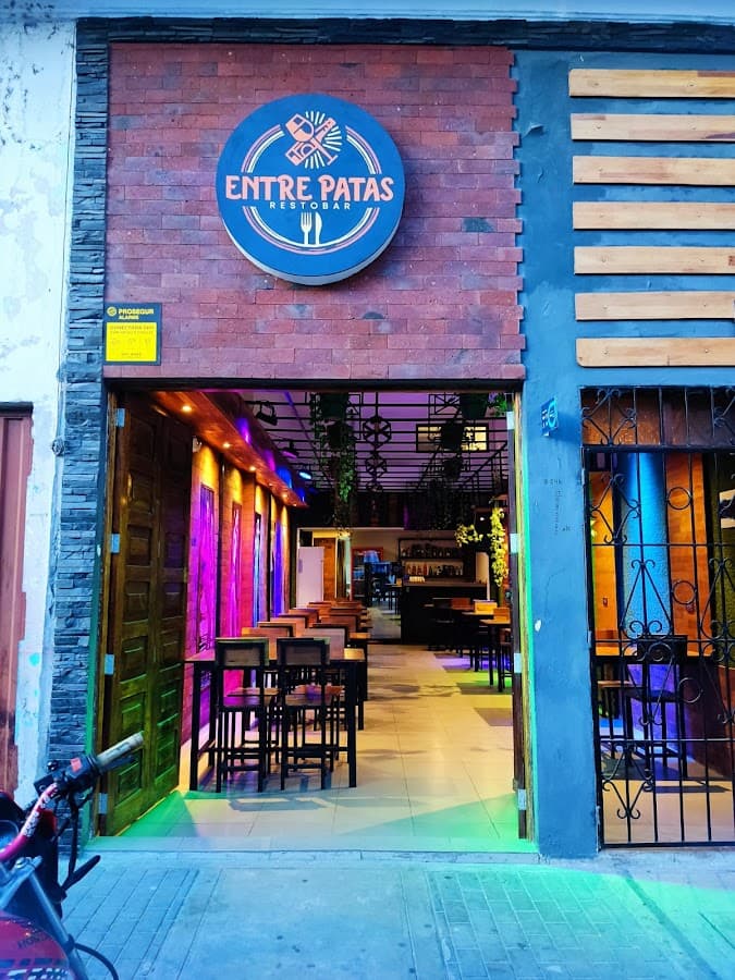 Entre Patas Restobar