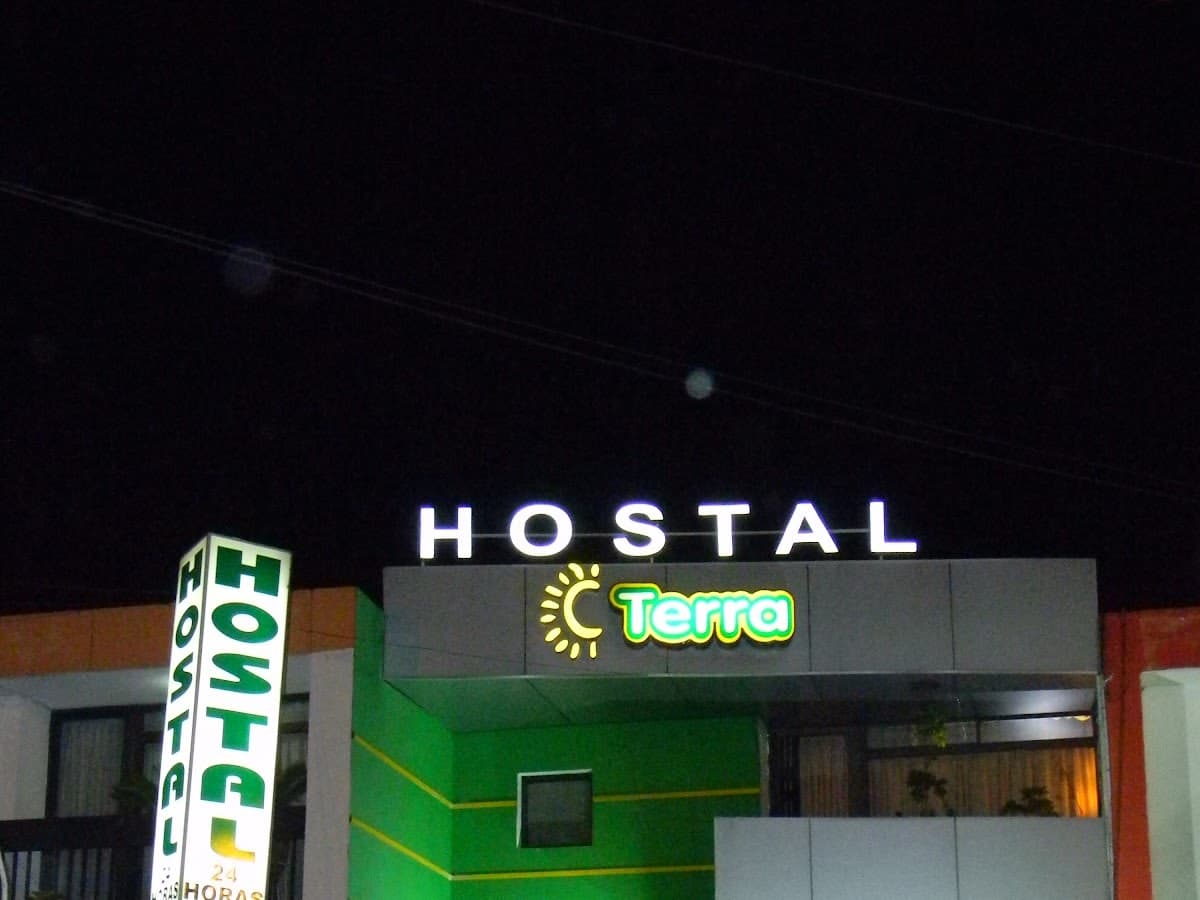 Hostal Terra 3 - Base Aerea — foto