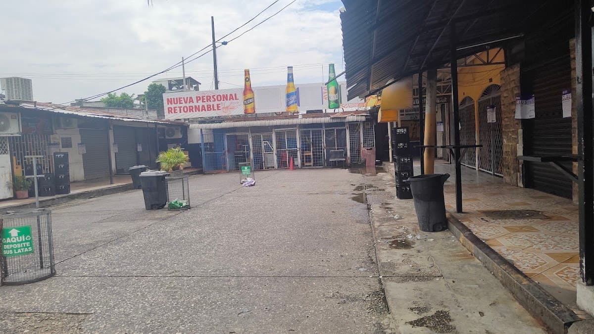 La 18 Centro De Entretenimiento Para Adultos
