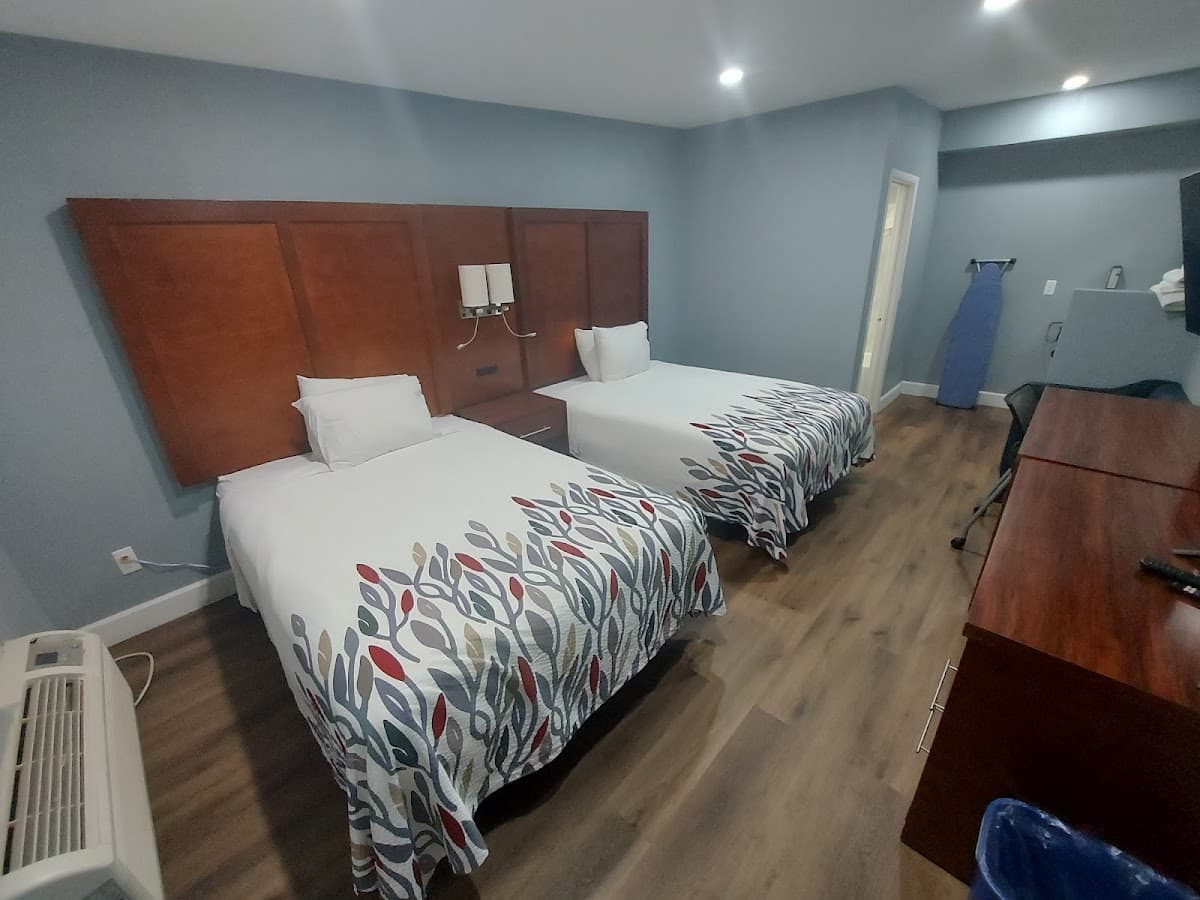 Airport Motor Inn