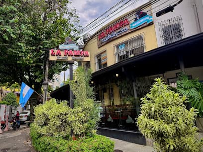 Restaurante Laureles La Pampa Parrilla Argentina - Av Jardin - Musica en Vivo — foto