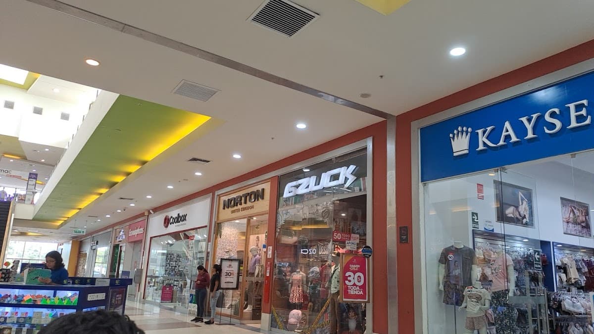 Real Plaza Pucallpa — foto