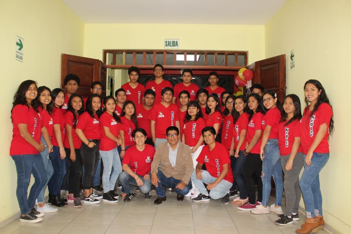 Academia Preuniversitaria Kepler — foto