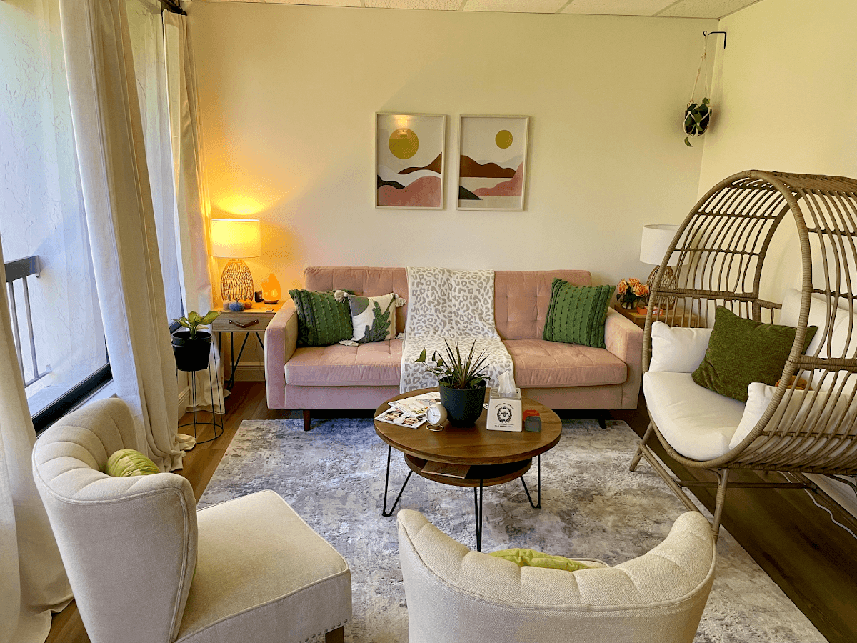 Deeply Rooted Psychotherapy of West Palm Beach — foto