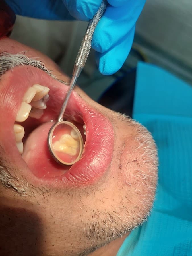 MOLIDENT. CLINICA DENTAL C.A. — foto