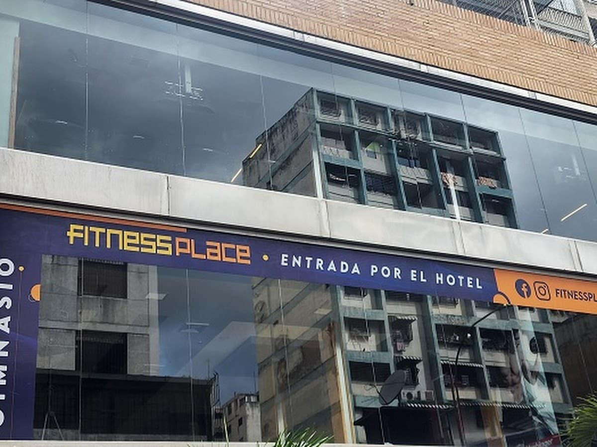 Gimnasio Fitness Place Sport Center Caracas