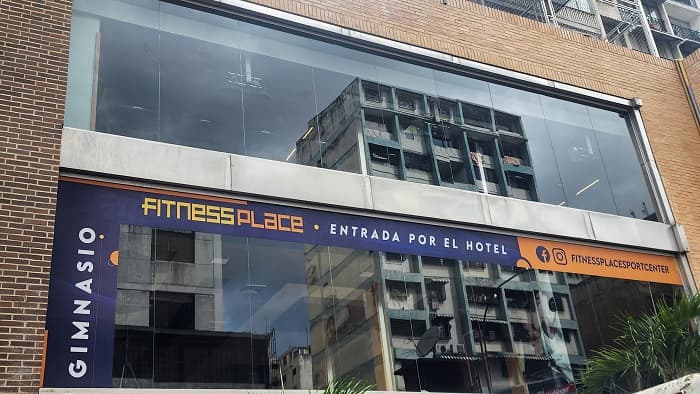 Gimnasio Fitness Place Sport Center Caracas — foto