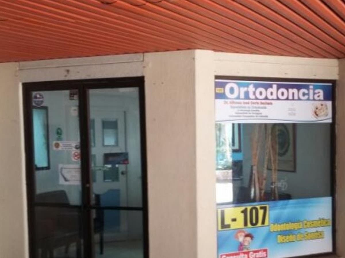 Dentist Dr. Alfonso Jose Doria Bechara