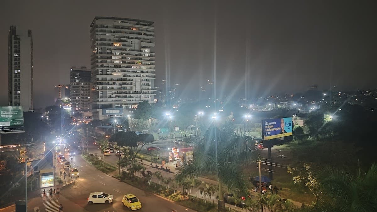 La Estación Centro Comercial Ibagué — foto
