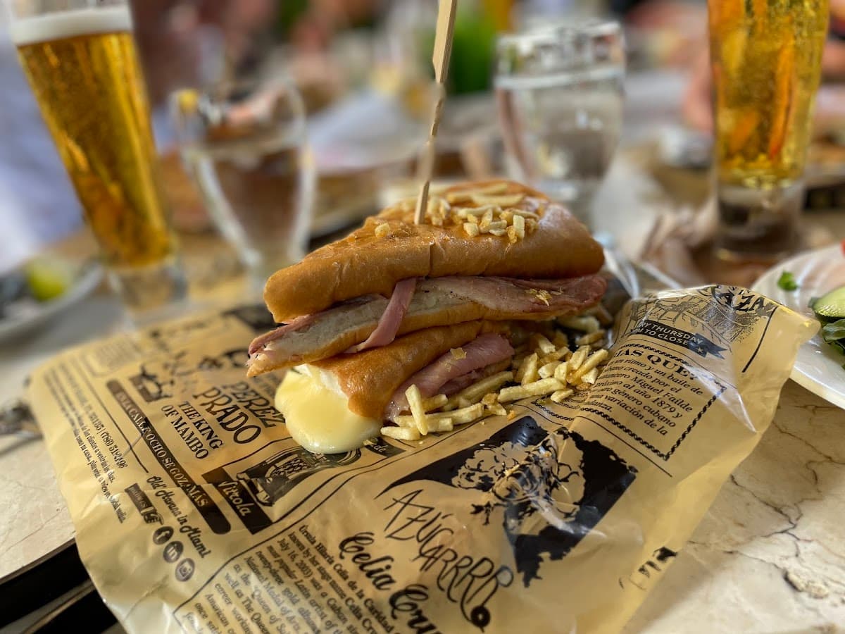 Old's Havana Cuban Bar & Cocina — foto