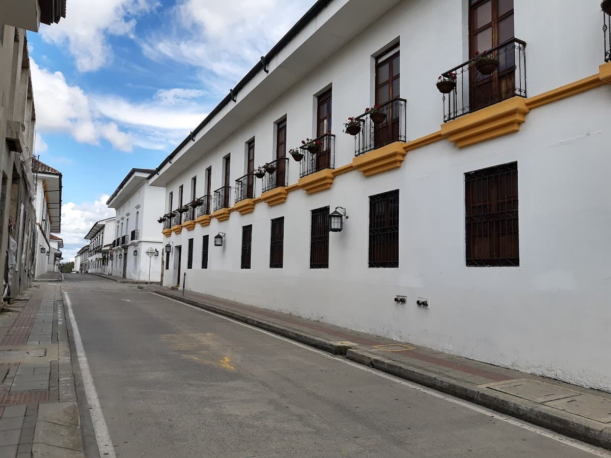 Hostal Belen..Habitaciones con baño privado. Habitaciones con baño compartido.Precio excelente. — foto