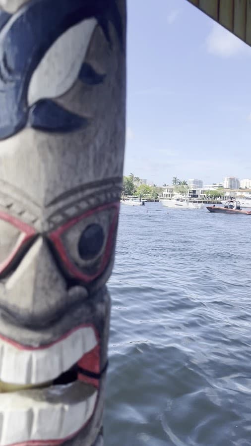 Chill Tiki Boat Fort Lauderdale — foto