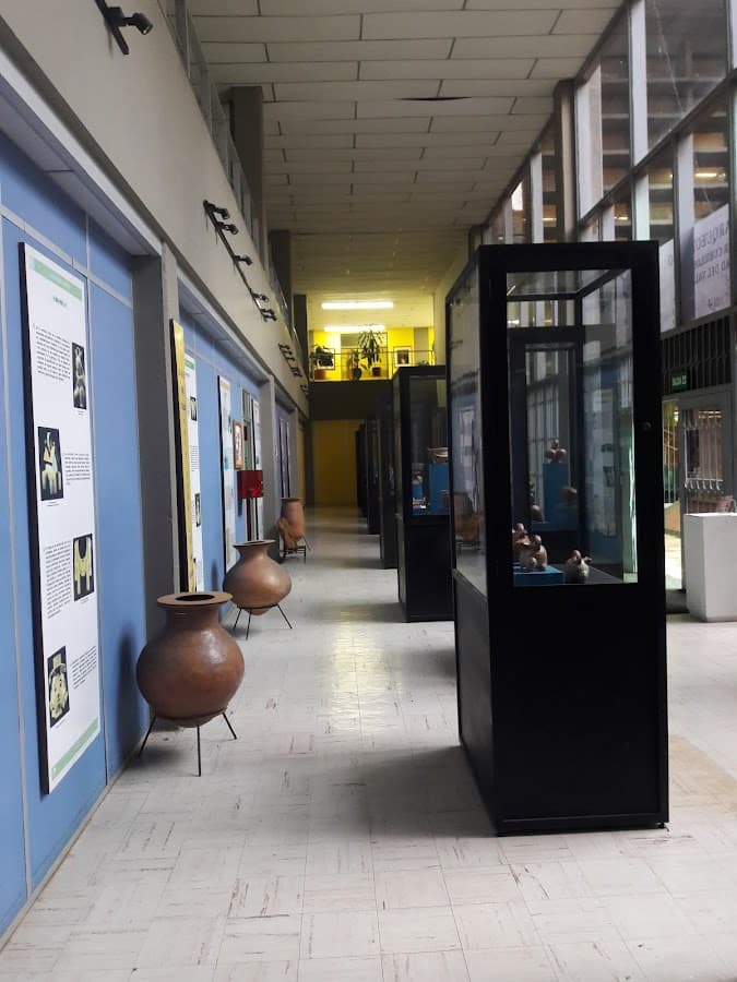 Museo Arqueológico Julio César Cubillos — foto