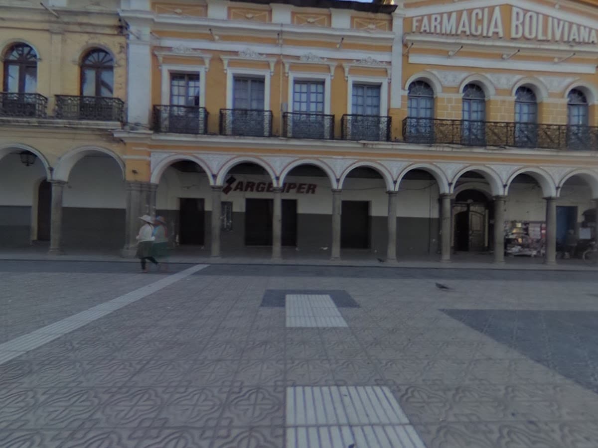 Catedral Metropolitana Basílica de San Sebastián de Cochabamba — foto