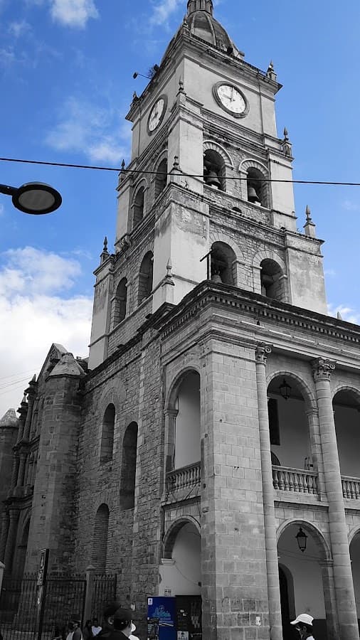 Catedral Metropolitana Basílica de San Sebastián de Cochabamba — foto
