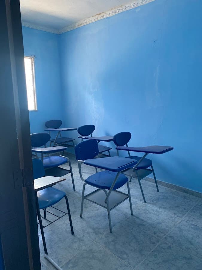 Colegio Instituto Real Santa Marta — foto