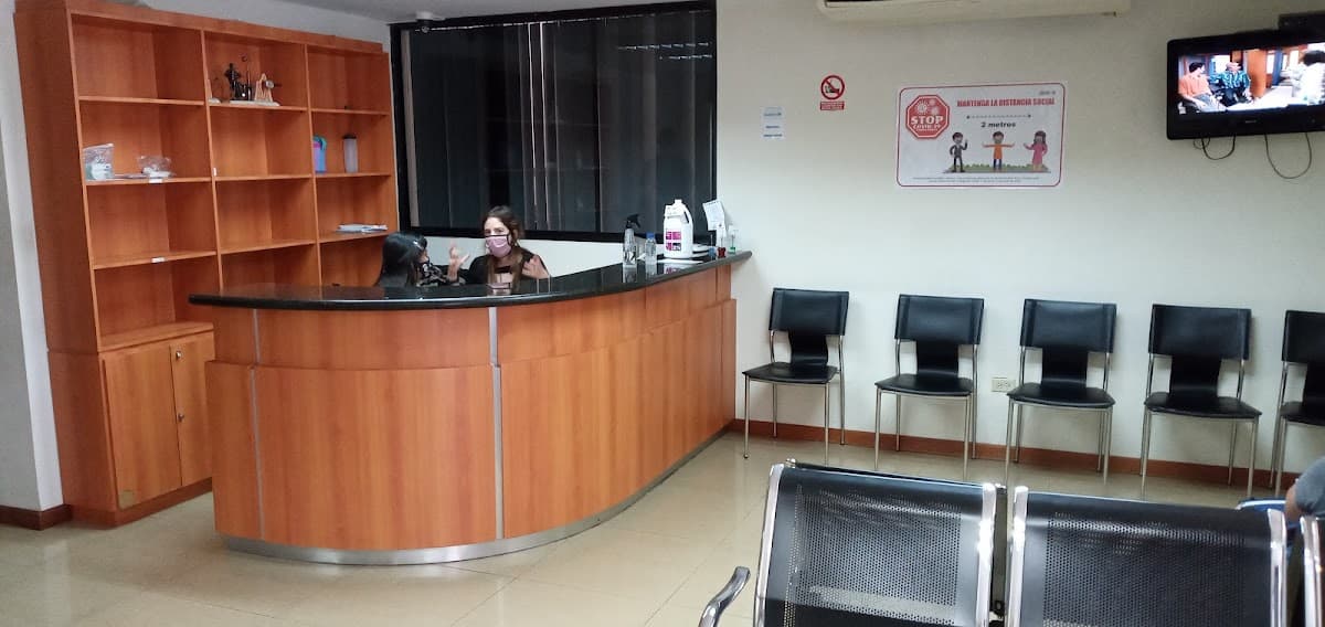 Dr. Luis Marcano - Prótesis Dental — foto