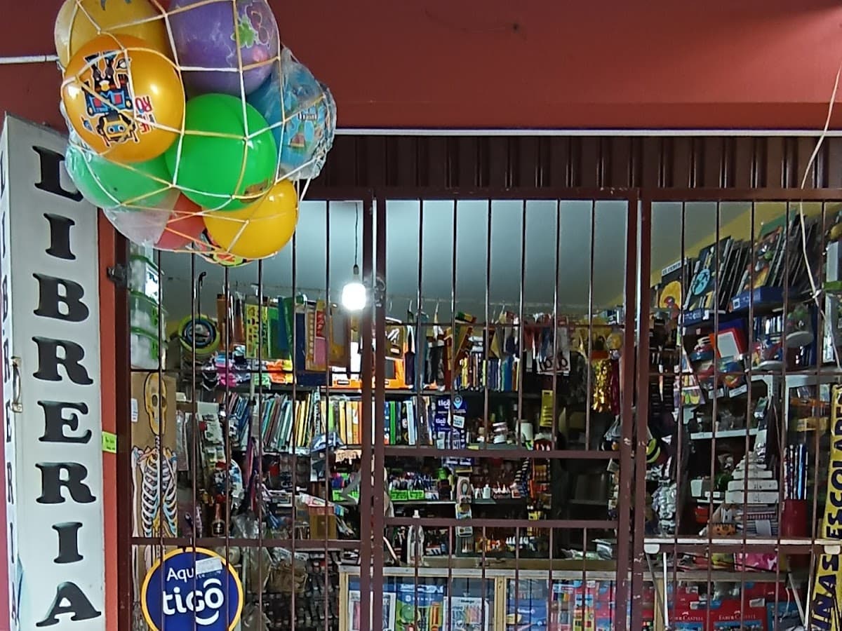 Librería, regalos y bazar "Carolina" — foto