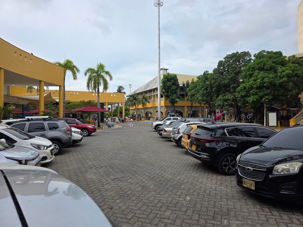 Centro Comercial Paseo de La Castellana — foto
