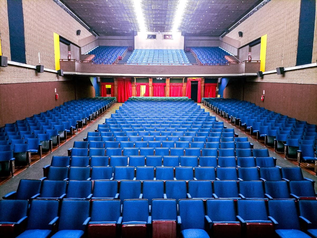 Cine Teatro 16 de Julio