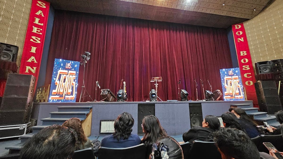 Cine Teatro 16 de Julio — foto
