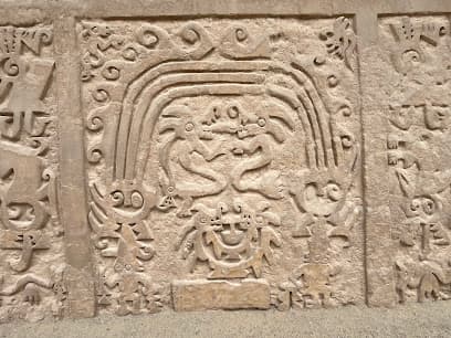 Huaca del Dragón