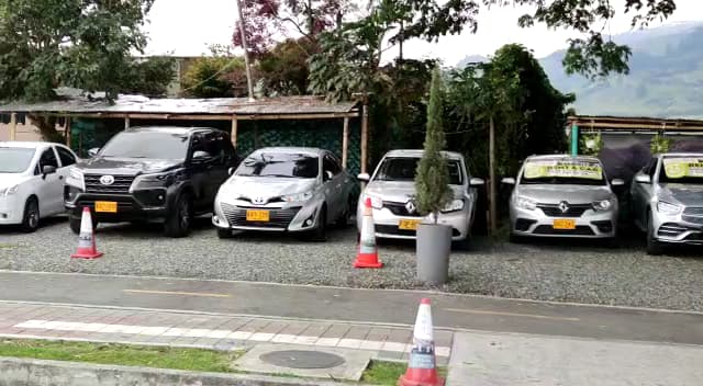 ALQUILER DE CARROS PEREIRA - PEREIRA — foto