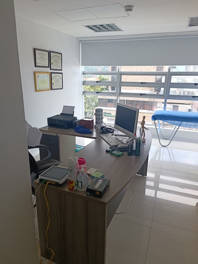 Dr Juan Manuel Amado — foto