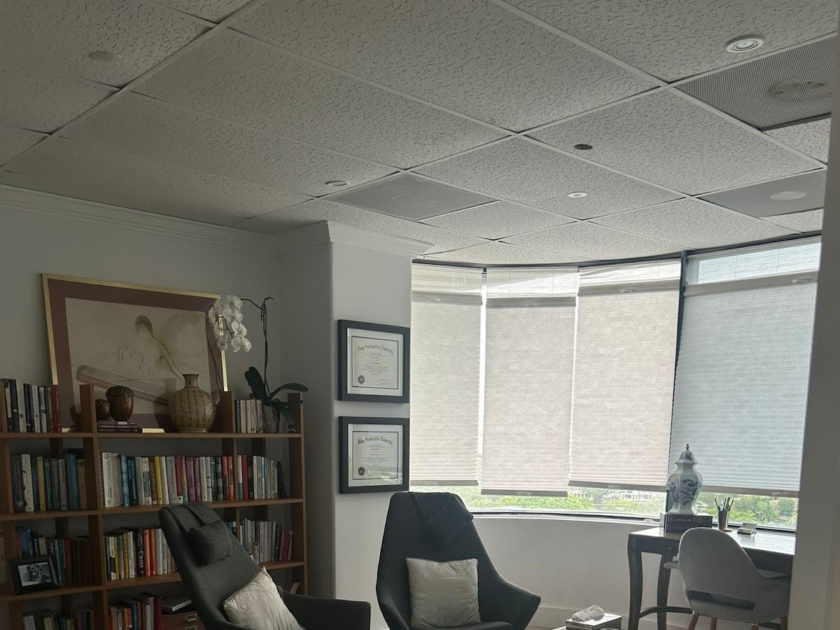 Golden Vibes Counseling Center - Virtually in Florida — foto
