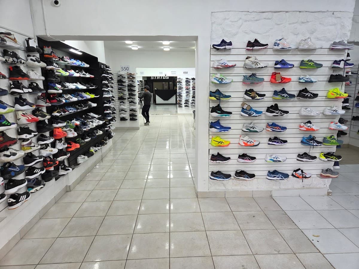 Zapatillas Status — foto