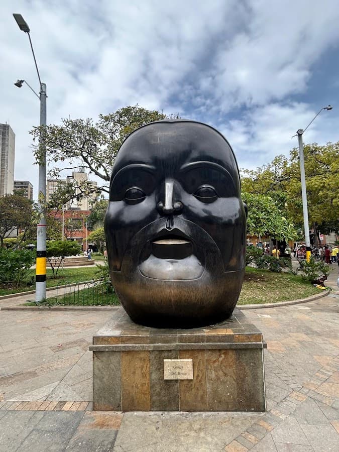 Plaza Botero