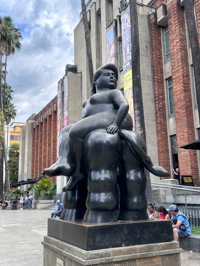 Plaza Botero — foto