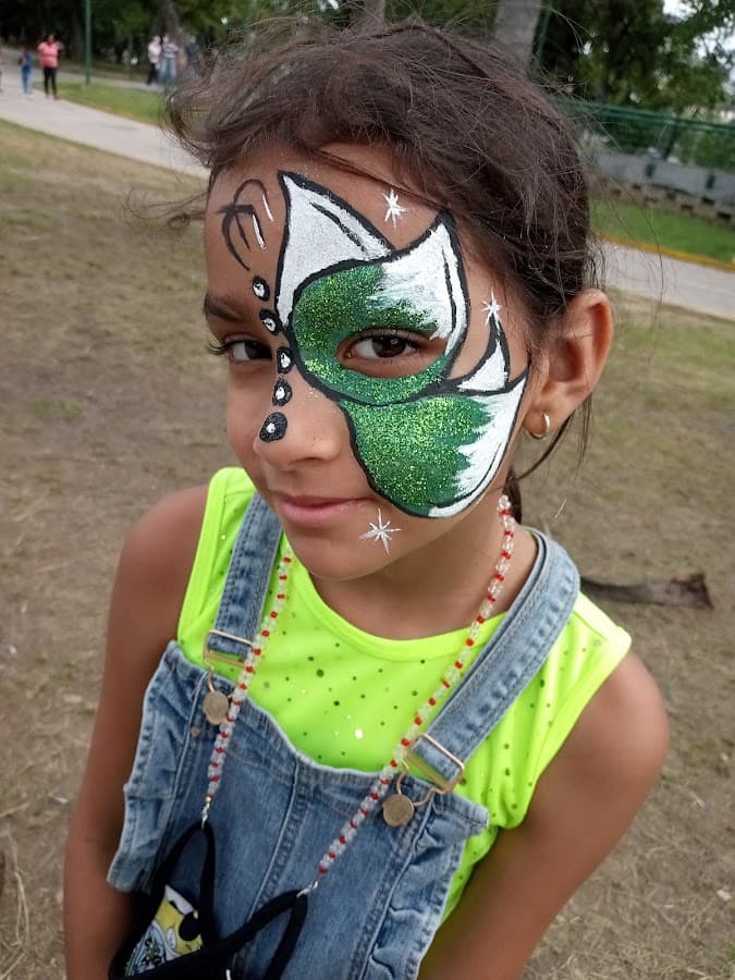 Agencia de festejos payasitas diversion y aventura