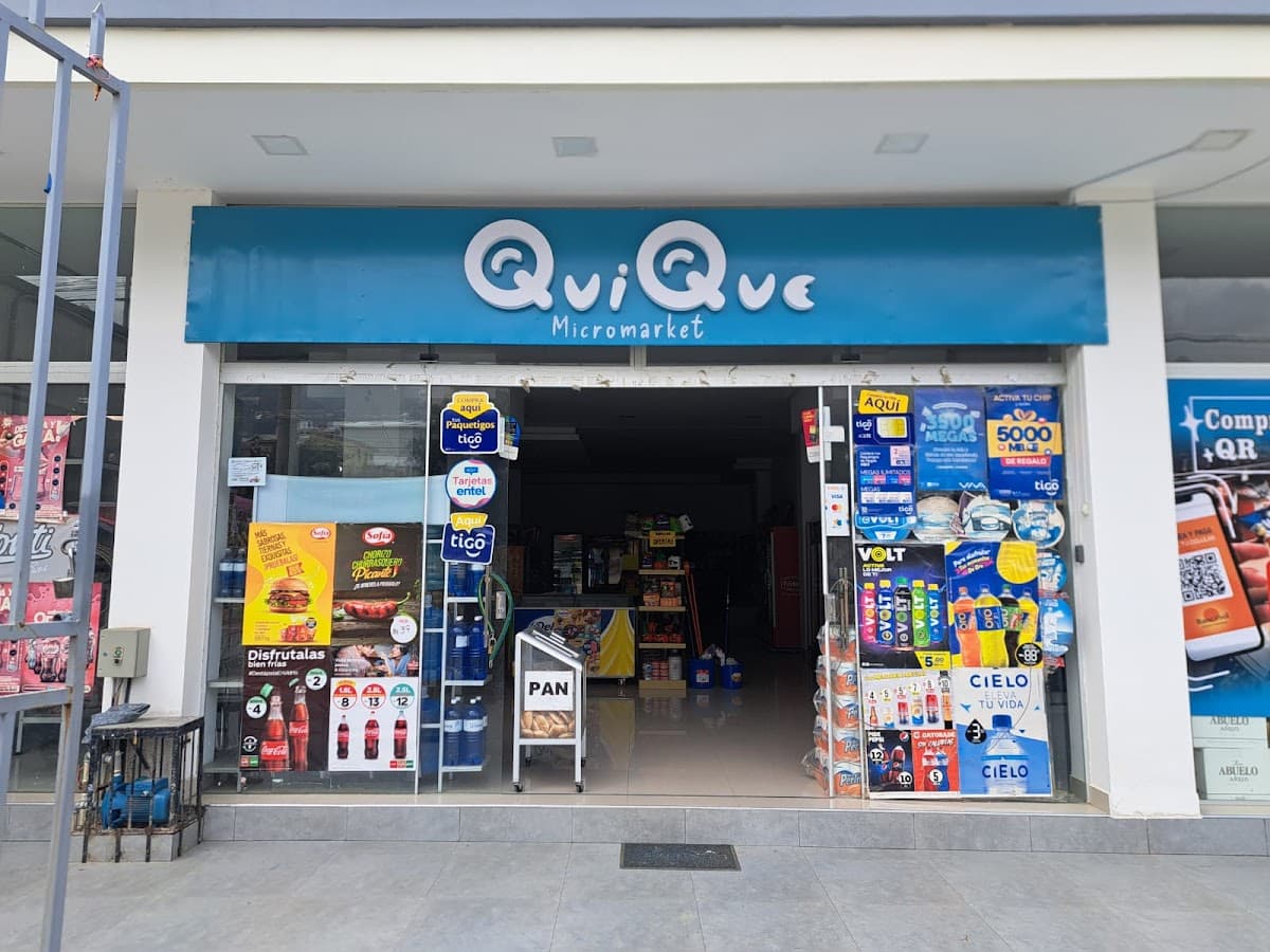 COMPRAKI supermarket — foto