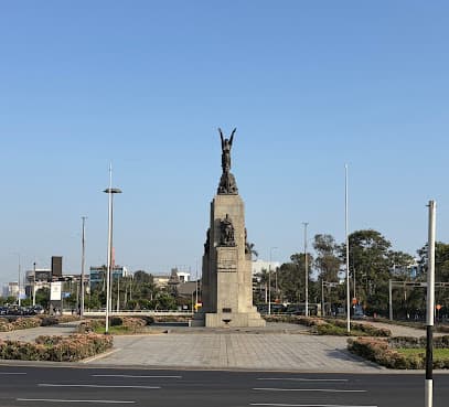 Plaza Miguel Grau
