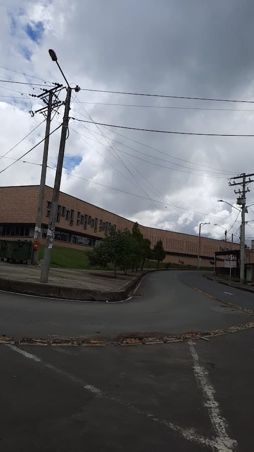 Institución Educativa Bicentenario — foto