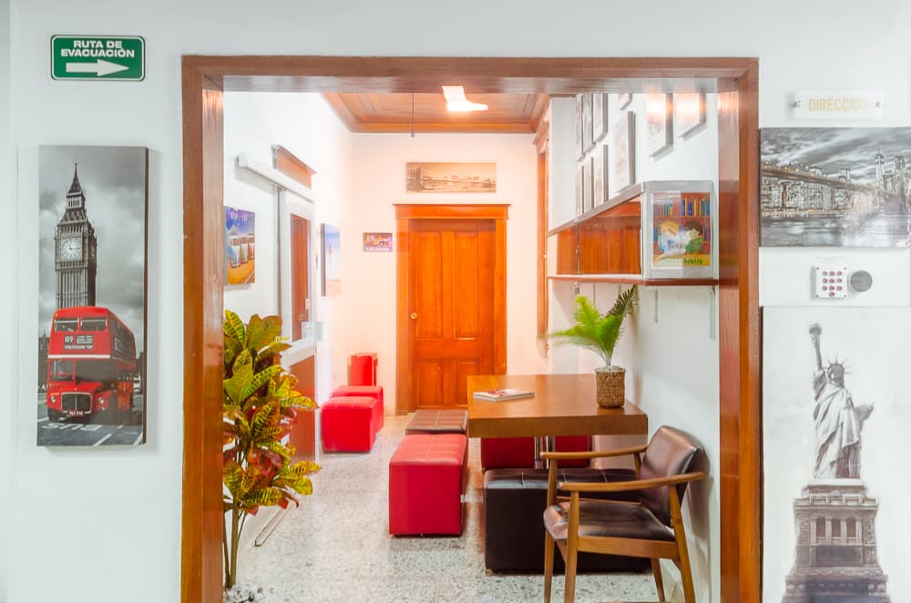 Centro Colombo Americano - Santa Marta — foto