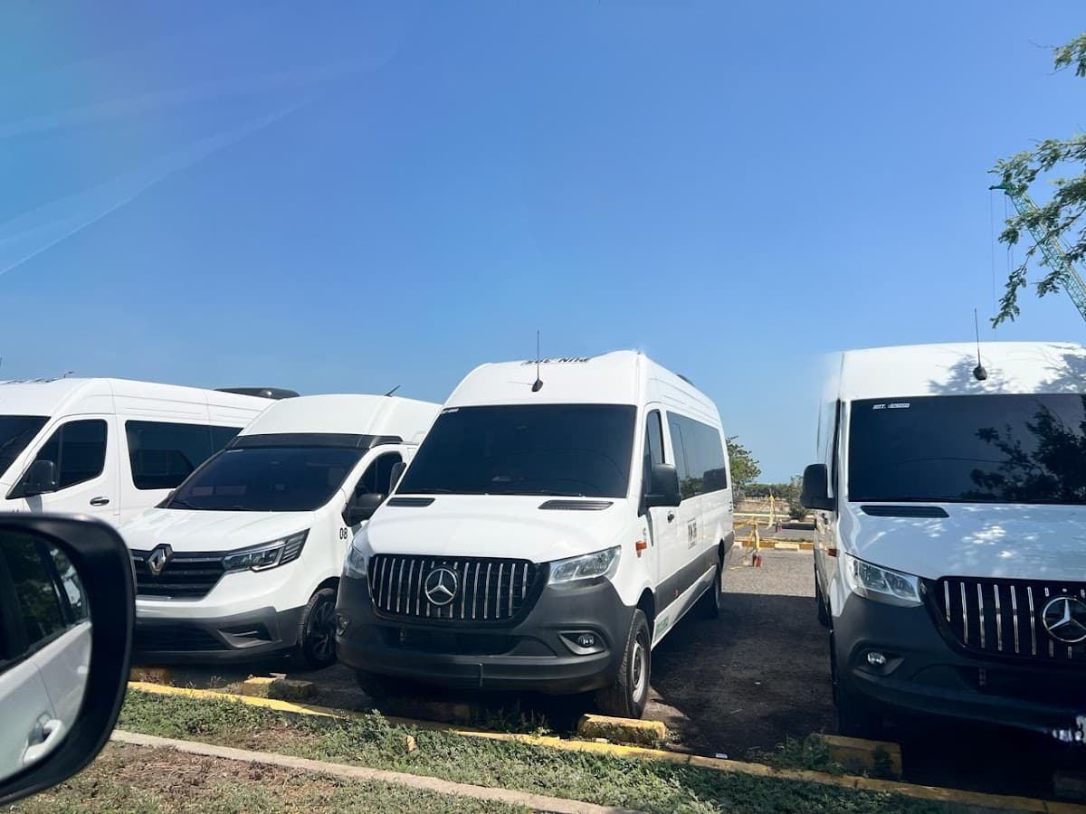 Rentcars Alquiler de camionetas — foto