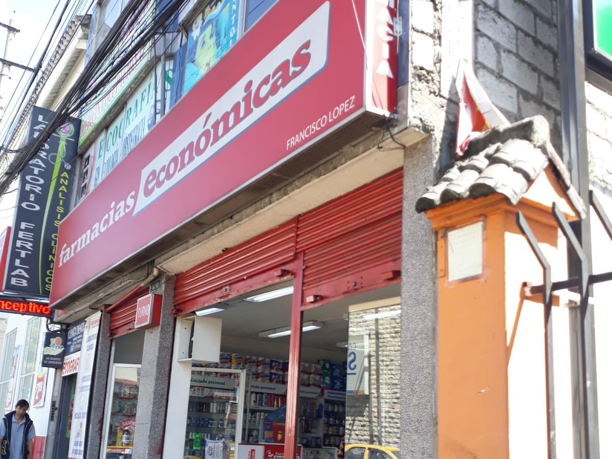 FARMACIAS ECONOMICAS QUITO LAS CUADRAS — foto