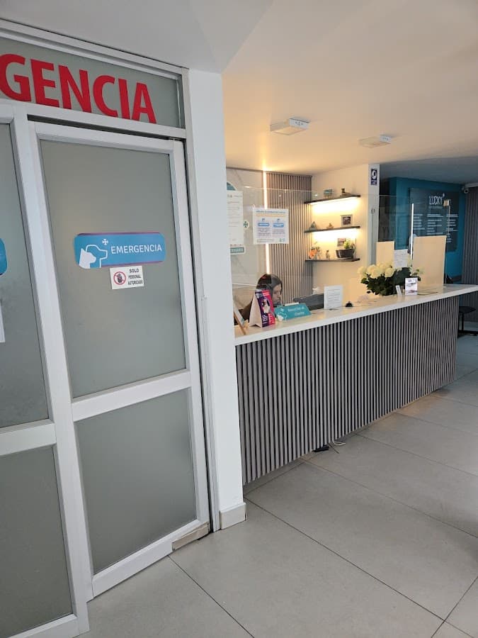 Hospital Veterinario Lucky — foto