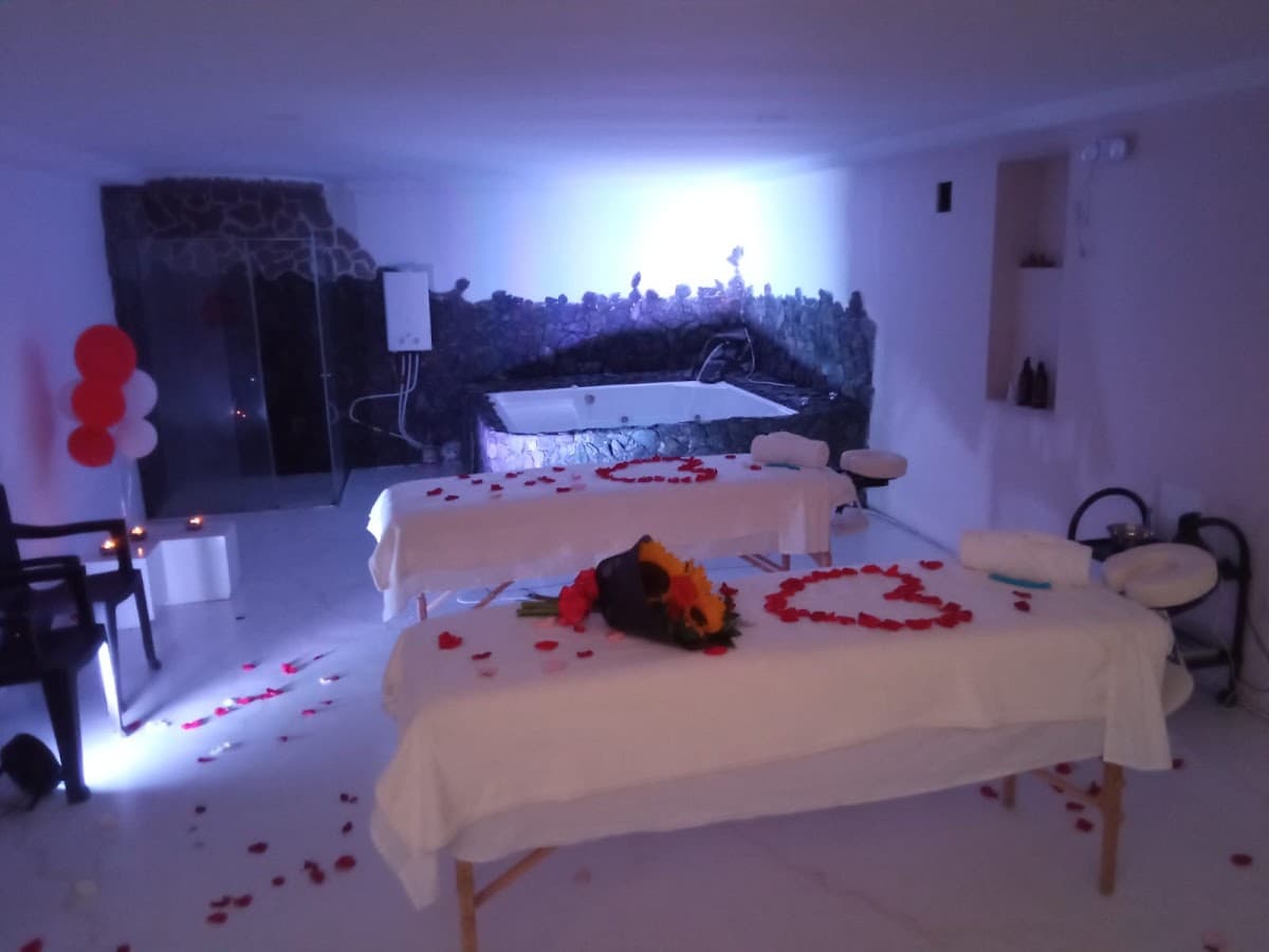 Centro Integral Quinta Avenida, Spa Belleza Bienestar Relajación Facial Corporal Estético PLasma, Lipo sin Círugia Bronceado