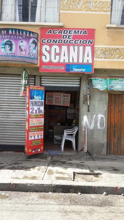 Auto Escuela Scania
