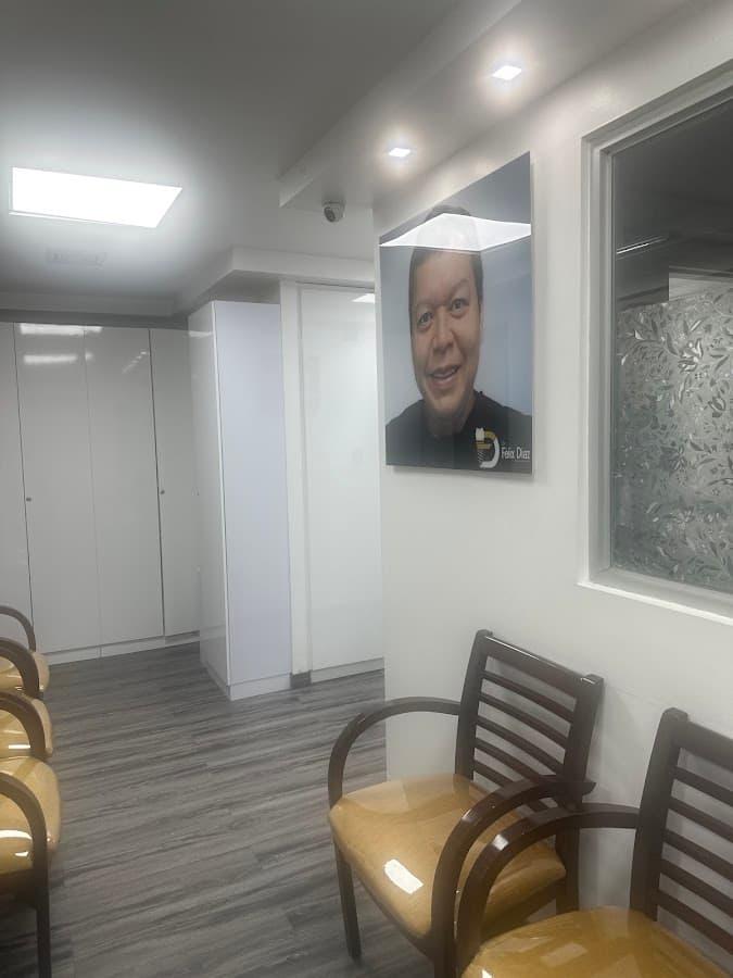 Dr. Felix Díaz Odontólogo