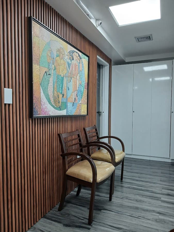 Dr. Felix Díaz Odontólogo — foto